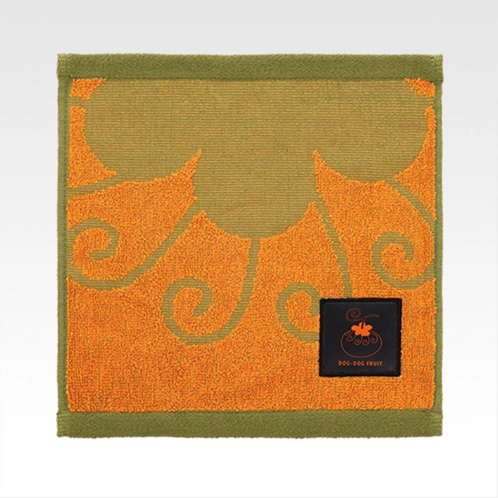 H) Towel